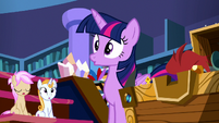 Twilight Sparkle looking very surprised S8E15