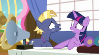 Twilight getting more disturbed by Star Tracker S7E22