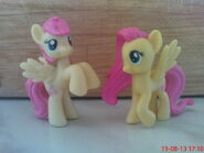 Fluttershy - porównanie mini figurek