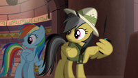 Rainbow and Daring hear Quibble's voice S6E13