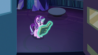 Starlight Glimmer looking for a spell S6E21