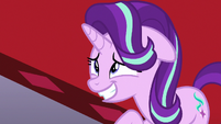 Starlight Glimmer nervously grinning S7E10