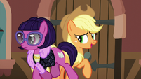 Applejack tries talking to passing mare S5E16