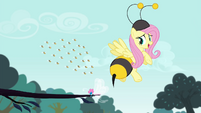 Fluttershy dressed as a bee S4E16