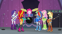 Pinkie Pie about to count off 'Shine Like Rainbows' EG2