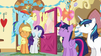 Twilight "I got to share it with my best friends!" S5E19