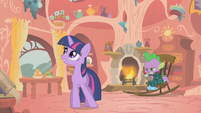 Twilight dictating her friendship report S1E11