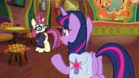 Twilight happy to see Moon Dancer S9E5.png (1.15 MB)