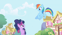 Twilight talks to Rainbow Dash about clearing the clouds S1E01