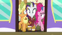 Applejack, Rarity, and Pinkie caught in the train door S6E22