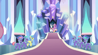 Cadance, Shining, and Flurry in throne room S9E25