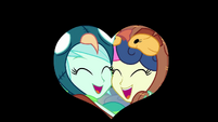 Lyra and Sweetie Drops heart-shaped iris out EG3