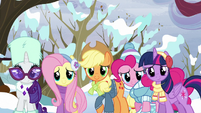 Twilight and friends looking at Tank S5E5