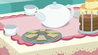 Cucumber sandwiches and tea set for two S7E12