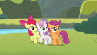 Cutie Mark Crusaders listening to Terramar S8E6