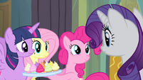 Pinkie Pie "only sixty-five blocks away" S4E06