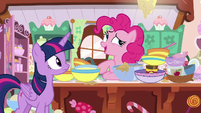 Pinkie Pie -chocolate into a blueberry pie!- S7E23