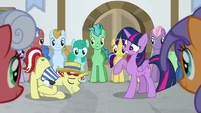 Flim bowing to Princess Twilight S8E16.png (1.14 MB)