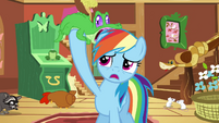 Maybe Gummy thought Rainbow Dash was Pinkie Pie as well? Why else is he in her cottage?
