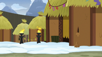 Mud falls out of the hut wall again S7E11