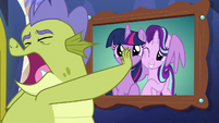 Sludge disgusted by picture of Twilight and Starlight S8E24