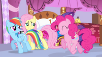 Fluttershy, Rainbow and Pinkie leaving S4E19