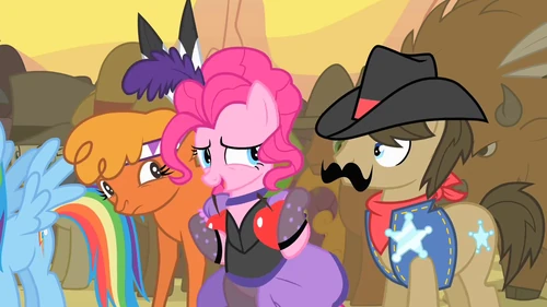 Pinkie Pie getting weird stares S1E21