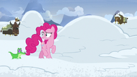 Pinkie Pie getting worried and restless S7E11