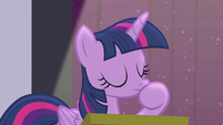 Twilight clearing her throat S5E25