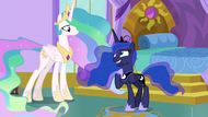 Luna -use some real-world downtime- S9E13