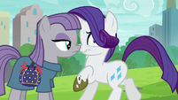 Maud suddenly appears in front of Rarity S6E3