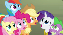 Ponies concerned about Twilight S4E02