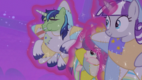 Shining Armor getting airsick all over again S7E22