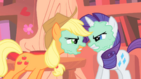 AJ and Rarity already at each other's throats S1E08