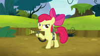 Apple Bloom beckoning the twittermites S5E4