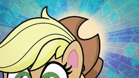 Close-up on Applejack's hat PLS1E3a.png (948 KB)