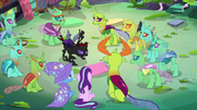 Pharynx shouting at his fellow changelings S7E17