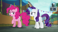 Pinkie Pie "I know where it is" S6E3