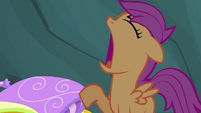 Scootaloo yawning S3E06