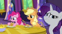 Applejack and Rarity concerned S5E3