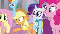 Applejack nervous "in classrooms?" S8E1