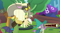 Discord surprised by Spike's words S8E10