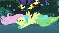 Fluttershy trying to catch some ducks S01E26
