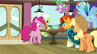 Pinkie Pie signing up for Trivia Trot S9E16
