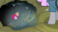 Pinkie looks at Starlight and Maud from cave floor S7E4