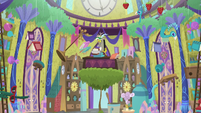 Full view of Discord's school office S8E15