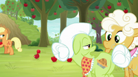 Granny Smith "I think she's part mule" S9E10