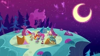 Mane Six camping at nighttime PLS1E11a.png (933 KB)