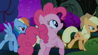 Rainbow Dash with her tail missing S1E02