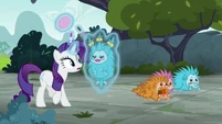 Rarity sees puckwudgies running away S8E2.png (1,015 KB) Rarity sees puckwudgies running away S8E2